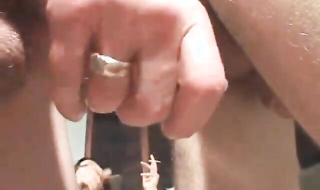 shlong Smokers bang-out