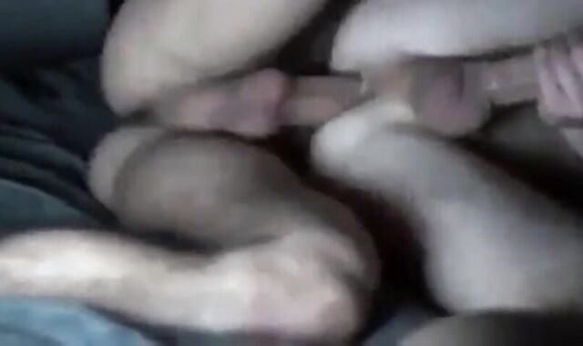 Bareback Amateur Takes on Big Cock in Bochum