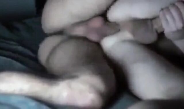 Bareback Amateur Takes on Big Cock in Bochum