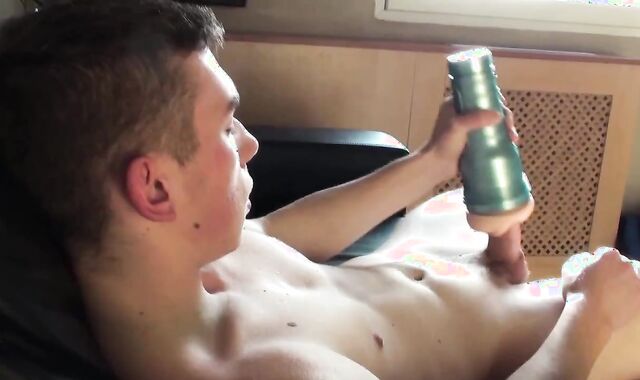 Xhamster.com 8054902 enormous Uncut bonks Flashlight 720p.mp4