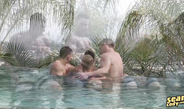 four-Way - ass-fuck clip