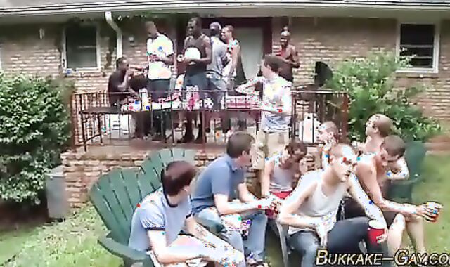 teen sucks pile 10-Pounder