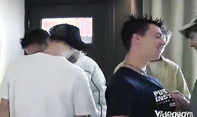 VB-gangabng With allies