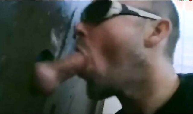 Glory Hole Fun: Amateur Big Cocks Bareback