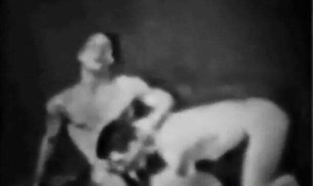 Vintage Bareback Blowjob by Amateurs