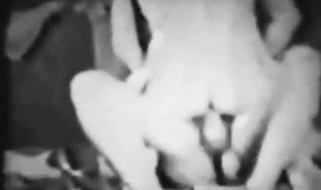 Vintage Bareback Blowjob by Amateurs