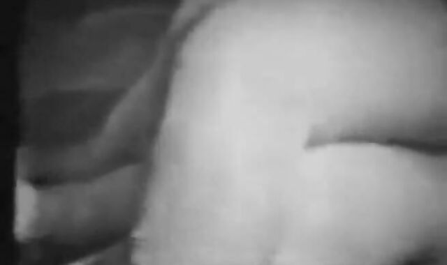 Vintage Bareback Blowjob by Amateurs