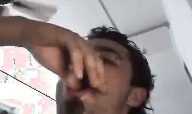 Muscular Hunk Swallows a Creamy Load