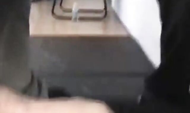 Muscular Hunk Swallows a Creamy Load