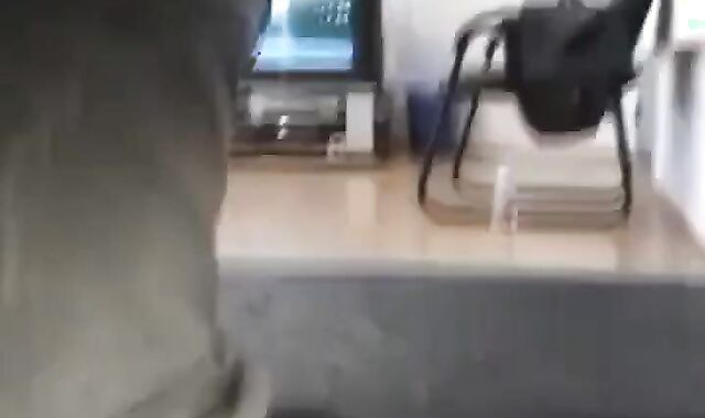 Muscular Hunk Swallows a Creamy Load