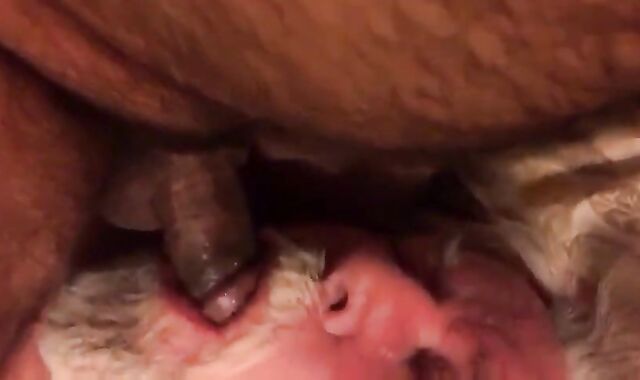 Daddy Barebacks His Cub