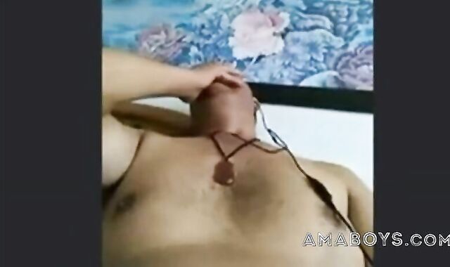 Big Toy Chinese Daddy Handjob