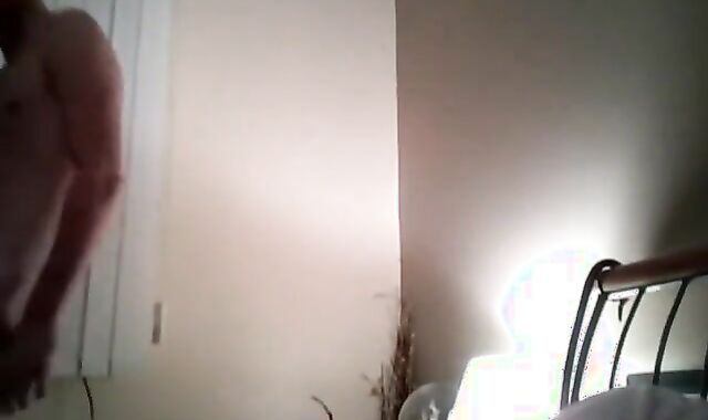 Yorkshire Lad Strokes for a Girl on Webcam