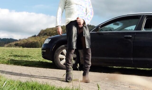 Old Smoking Crossdresser Jacks Off Outdoors