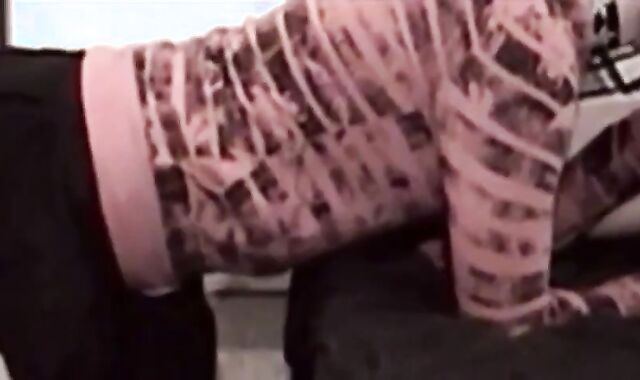 Emo Barebacks Crossdresser