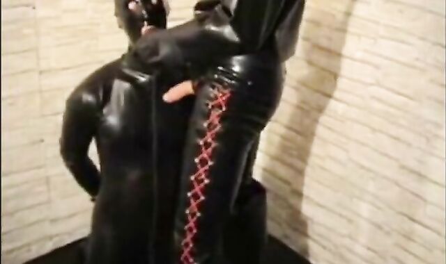 Rubber Blowjob Fun