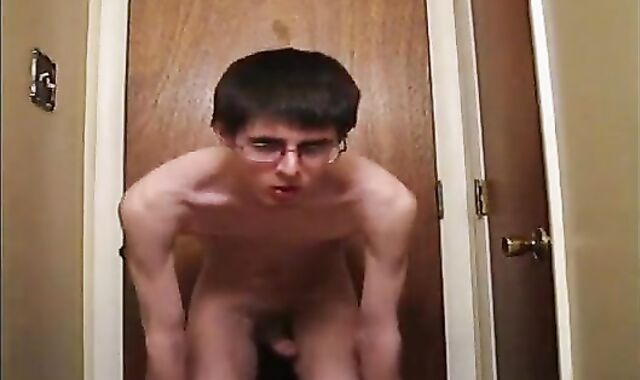 Nerdy Twink's Webcam Show: Big Cock Reveal