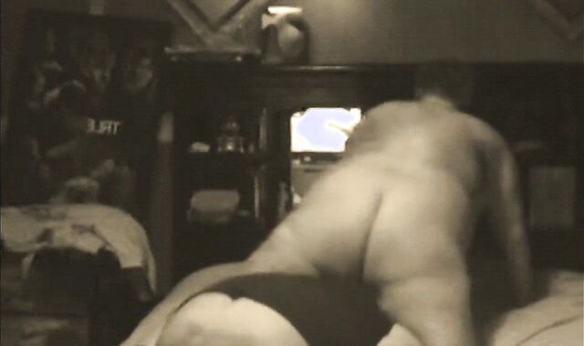 Fat Daddy Trucker Barebacks Young Pup