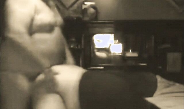 Fat Daddy Trucker Barebacks Young Pup