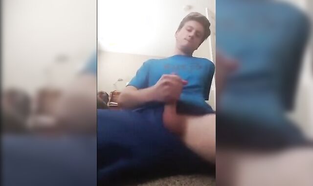 Massive Weekly Load: Gay Amateur Bukkake