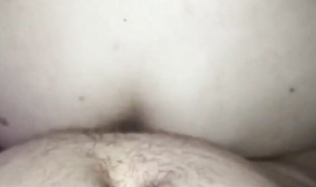 Bareback Creaming of a Slut by Multiple Men