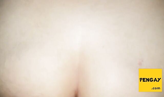 Daddy Barebacks His Boy Toy