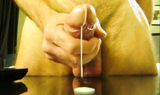 Big Cocks Stroked: Amateur Twinks' Solo Fun