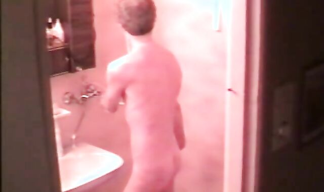 Amateur Daddy Masturbating - Old Recording