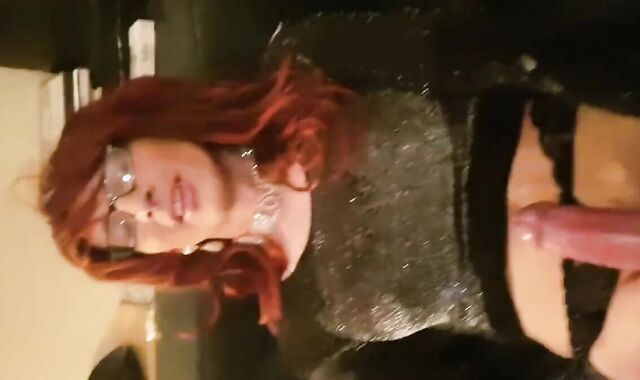 Big Cock Handjob for Crossdresser Lauren