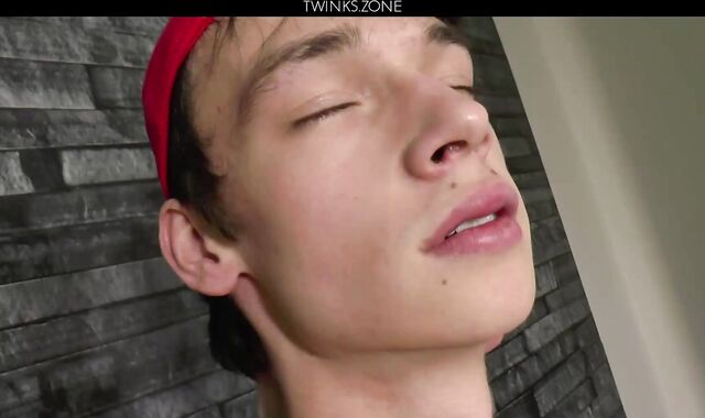 Muscle Flexing Massage Alessandro Katz