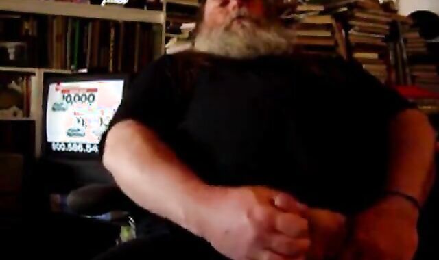 Daddy Bear Jerks Off Solo