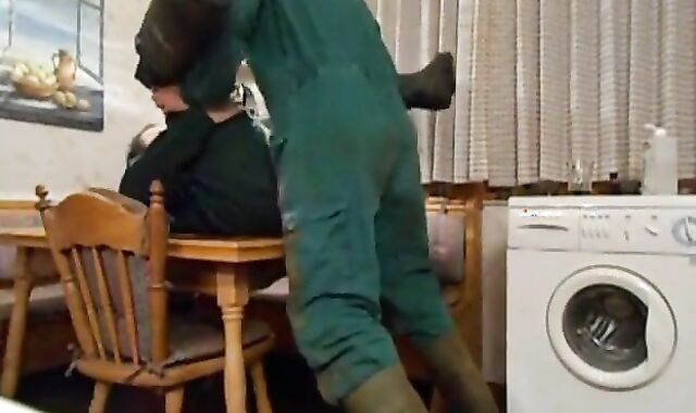 Twink Amateur Bareback IV