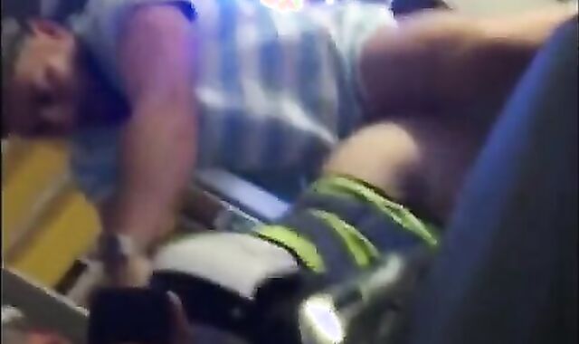 Bareback Amateur Fucks a Construction Worker