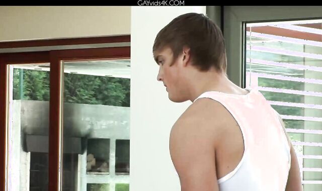 Mick Lovell Photosession Video