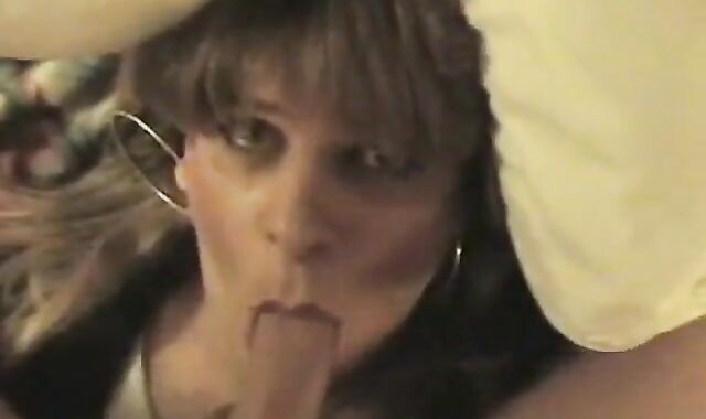 Crossdresser Gets a Mouthful of Cum