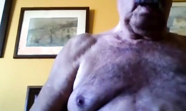 Grandpa Strokes: Amateur Daddy Webcam Show