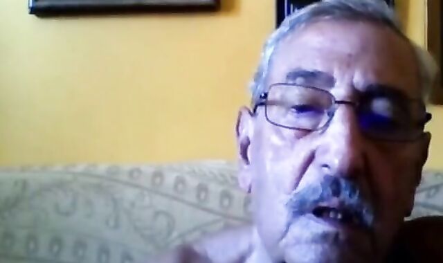 Grandpa Strokes: Amateur Daddy Webcam Show