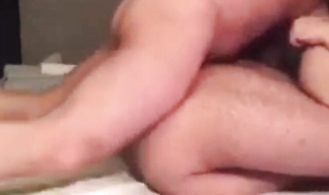 Fat Bear Gets Bred by Bareback Amateur