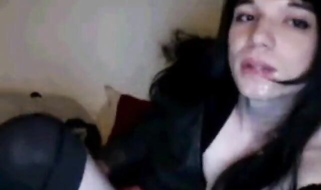 Self-Sucking Crossdresser Blasts Cum in Mouth
