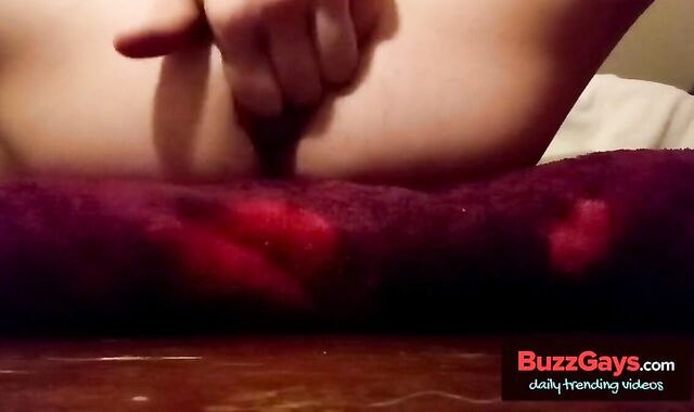 Twink's Gaping Pussy Stretched by Sex Toy 2