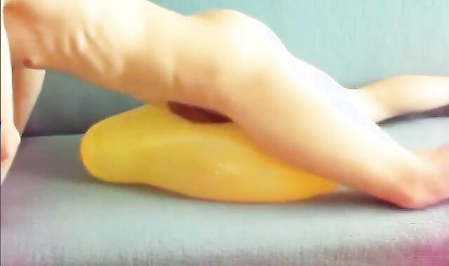 Twink Humps Yellow Balloon to Cum