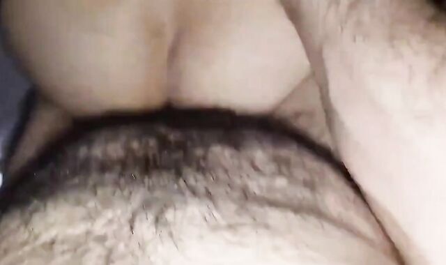 Deliciosa Follada Caliente con Pollas sin Condón