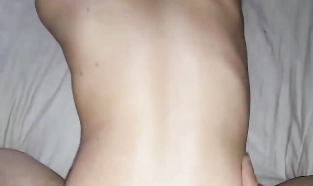 Deliciosa Follada Caliente con Pollas sin Condón