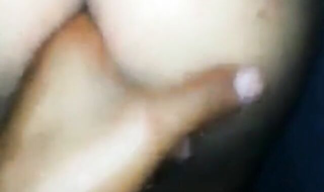 Un plan cul bareback avec un grand rebebe