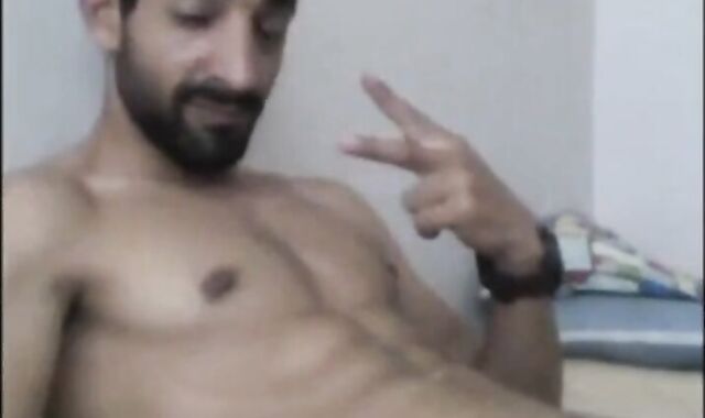 Big-Cock Turkish Hunk Cums on Webcam