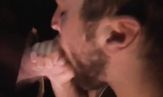 Amateur Gloryhole Blowjob with 2 Cumshots!