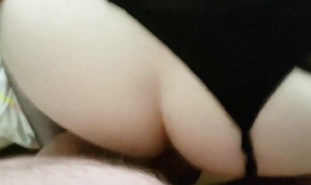 Daddy Barebacks Boy in Xdress