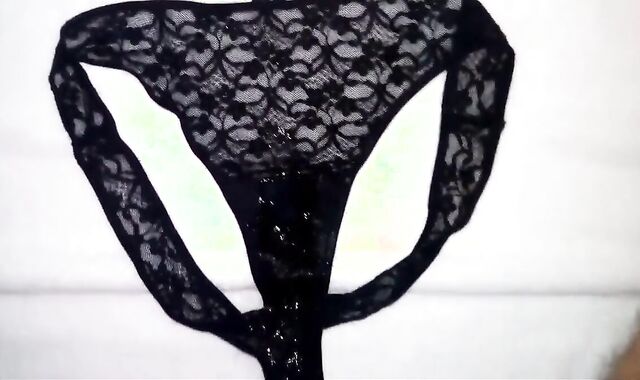 Huge Load of Cum on Dirty Panties (18+ Amateur Video)