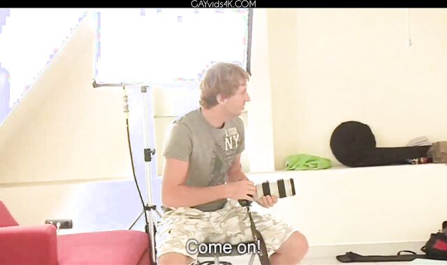 Lucien Leuwen Photosession Video