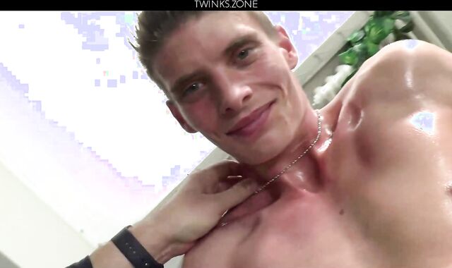 Massage Muscle Worship Piss Alexander Dorch